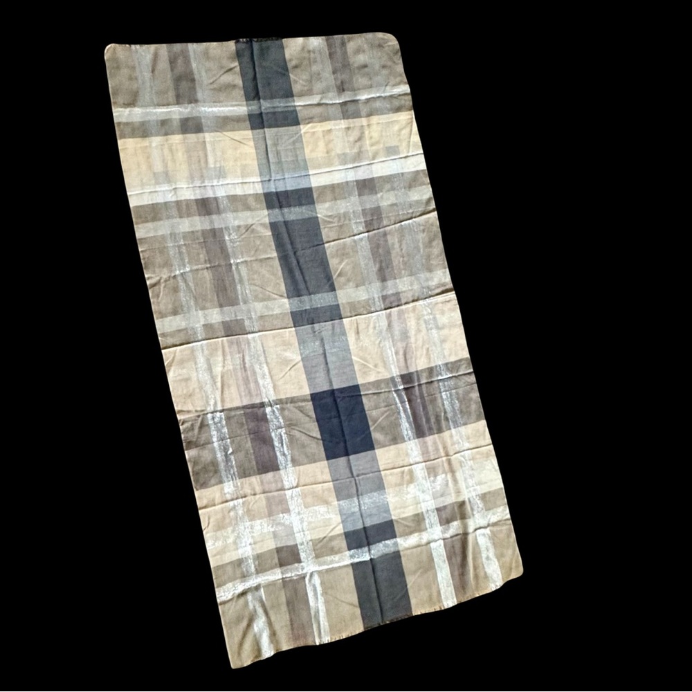 Luxury Grey/tan Scarf with Metallic Threads - Picture 12 of 15